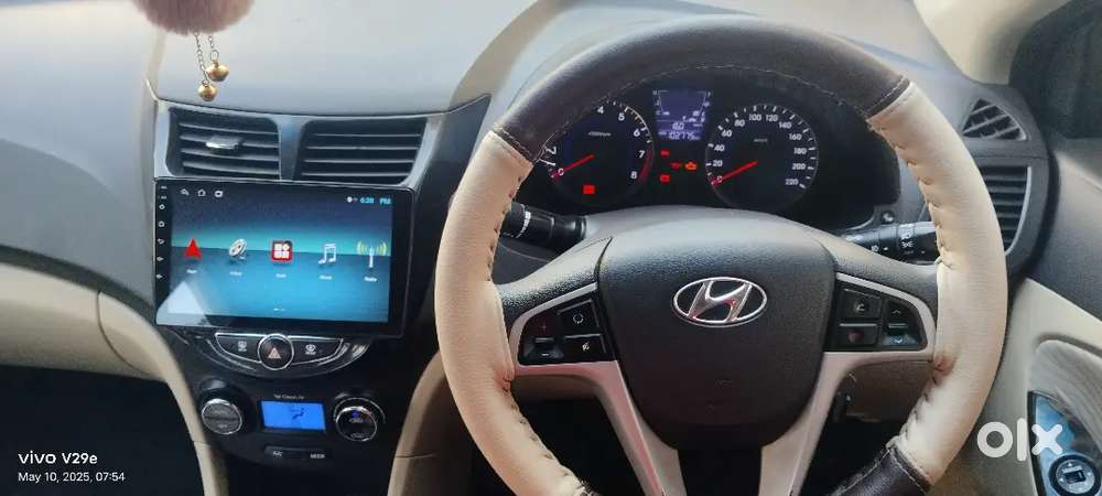 Hyundai Fluidic Verna 2011 Petrol 104000 Km Driven