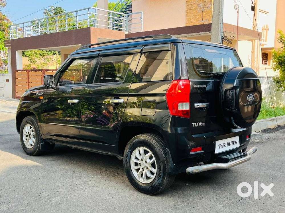 Mahindra Tuv 300 T8 Amt (automatic), 2016, Diesel