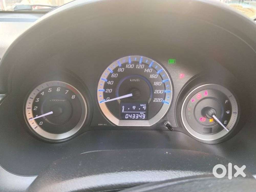 Honda City 2011-2013 V At Exclusive, 2013, Petrol