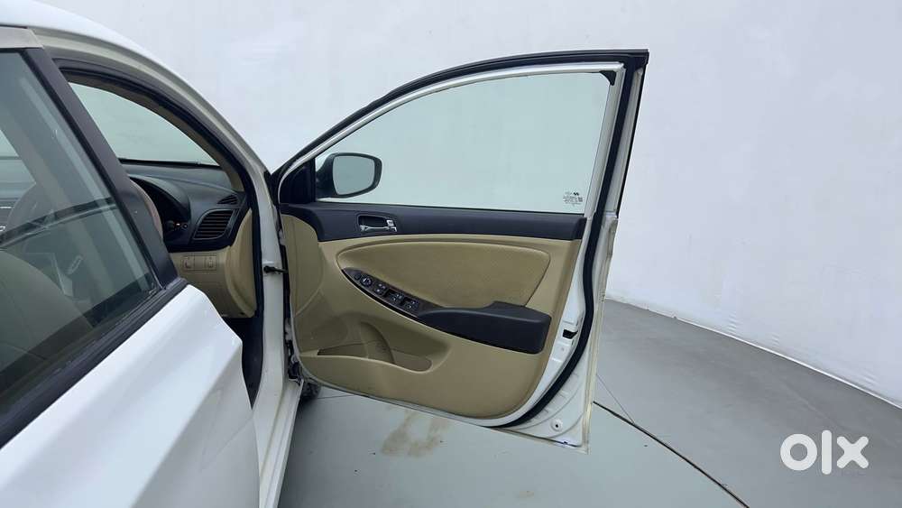 Hyundai Verna Sx Crdi At, 2014, Diesel