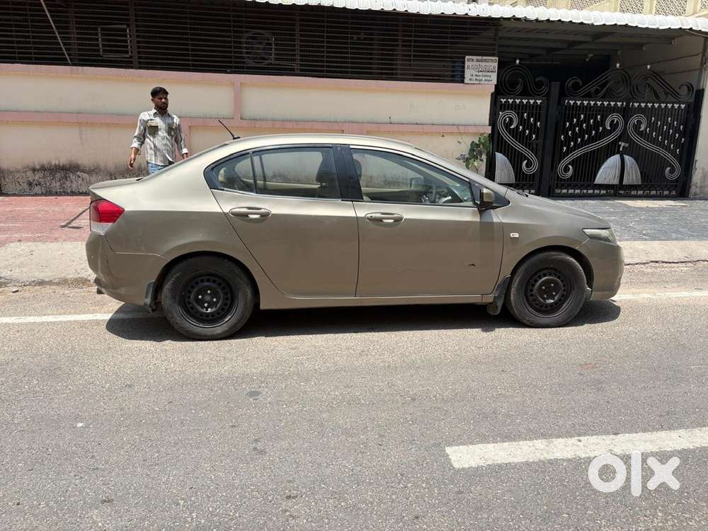 Honda Petrol Manual 2011