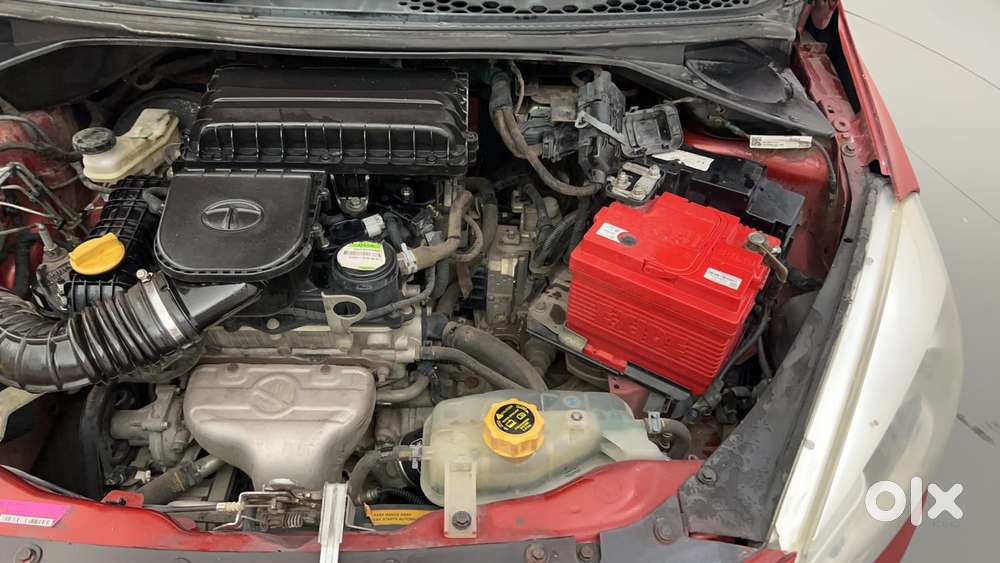 Tata Tiago Xza, 2017, Petrol