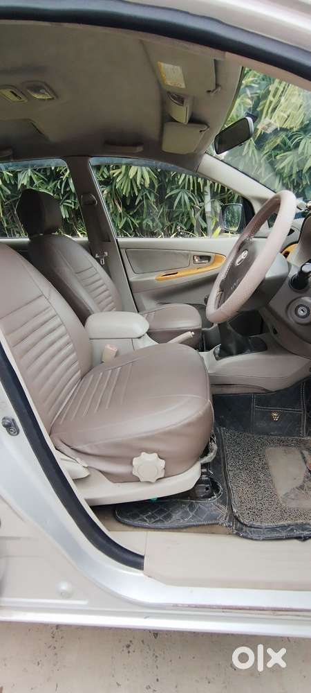 Toyota Innova 2.5 V 7 Str, 2012, Diesel