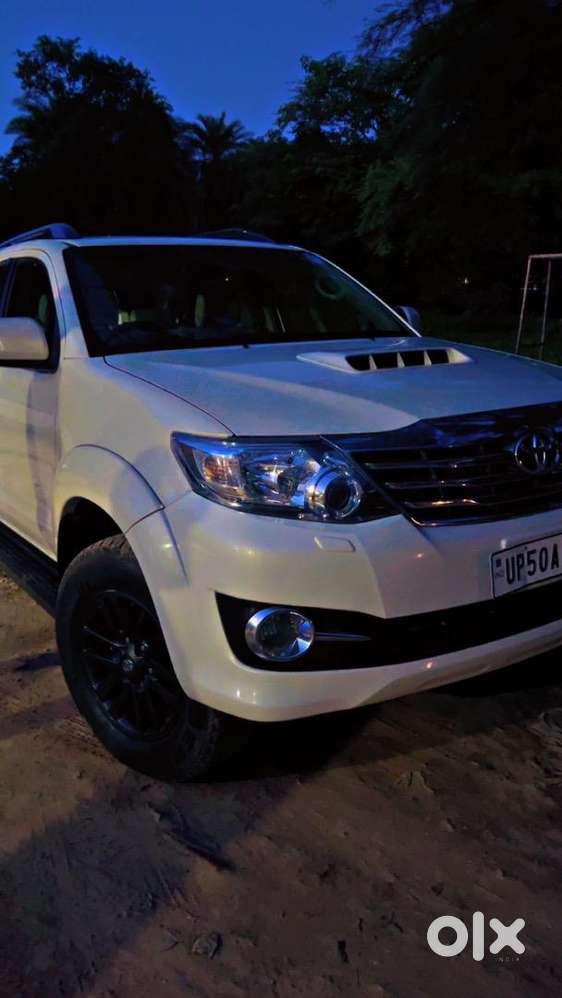 Toyota Fortuner 2015 Diesel Well Maintained