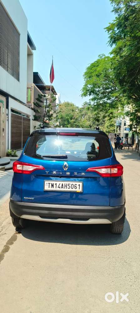 Renault Triber Rxz, 2024, Petrol