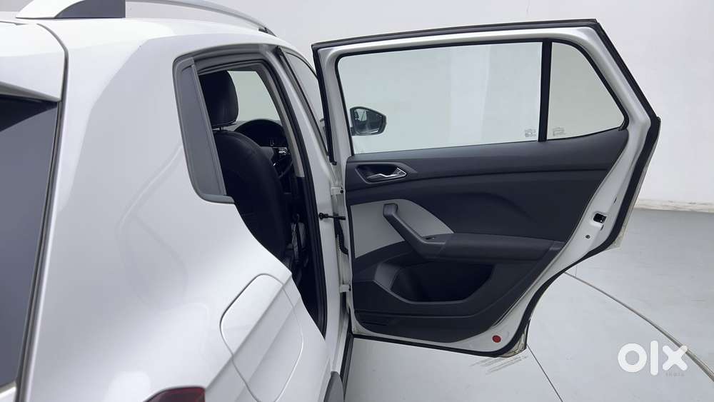 Skoda Kushaq 1.0 Tsi Ambition At, 2023, Petrol