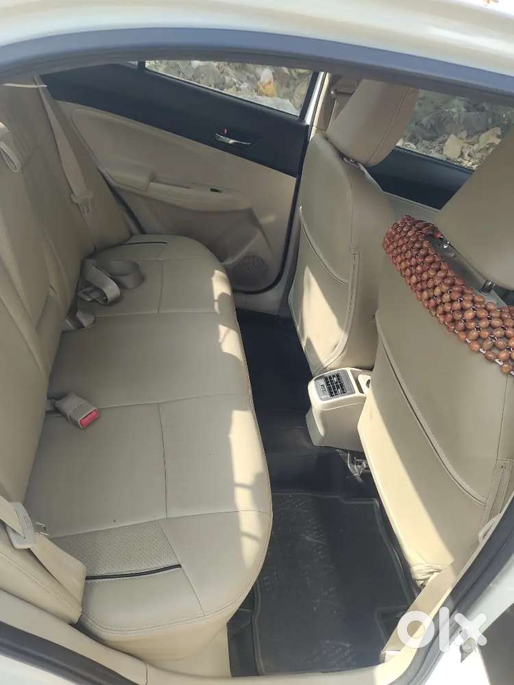 Single Hand Show Room Trck