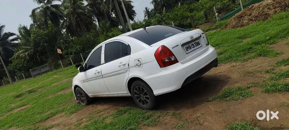 Hyundai Verna 2010