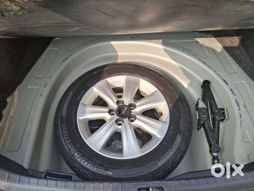 Toyota Corolla Altis 2013-2017 G At, 2014, Petrol