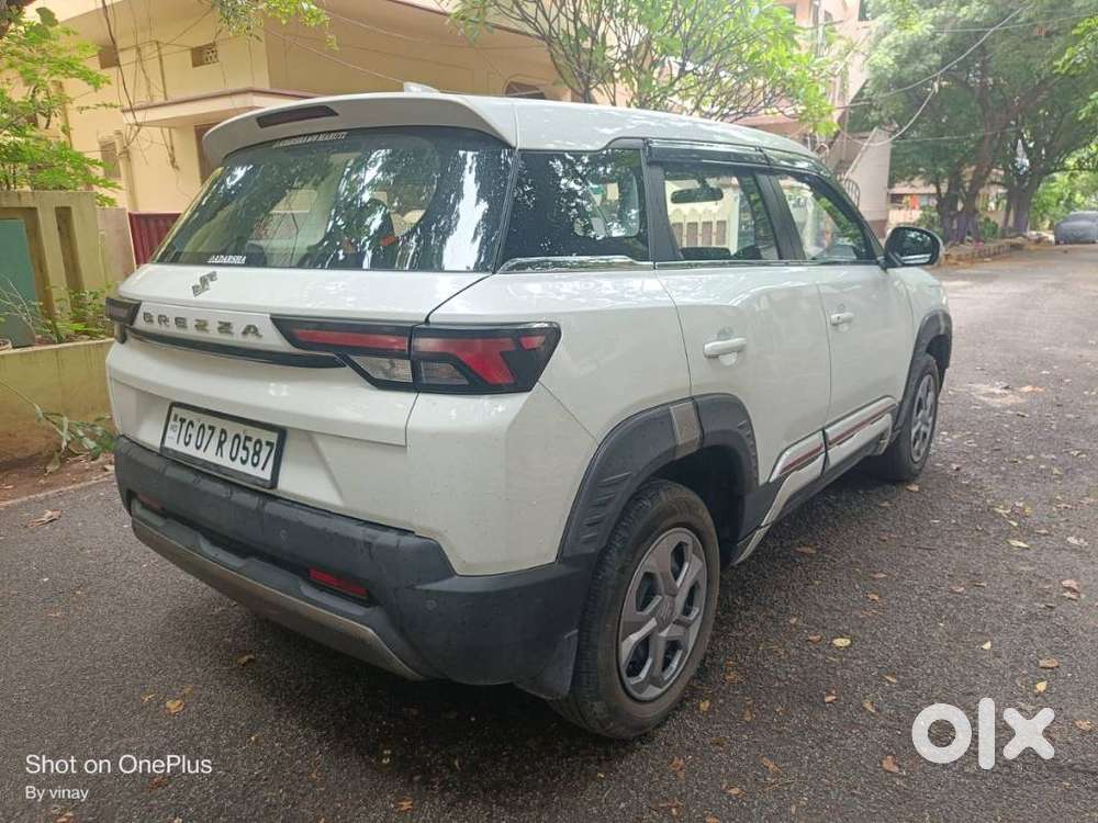 Maruti Suzuki Brezza 1.5 Vxi Smart Hybrid, 2024, Petrol