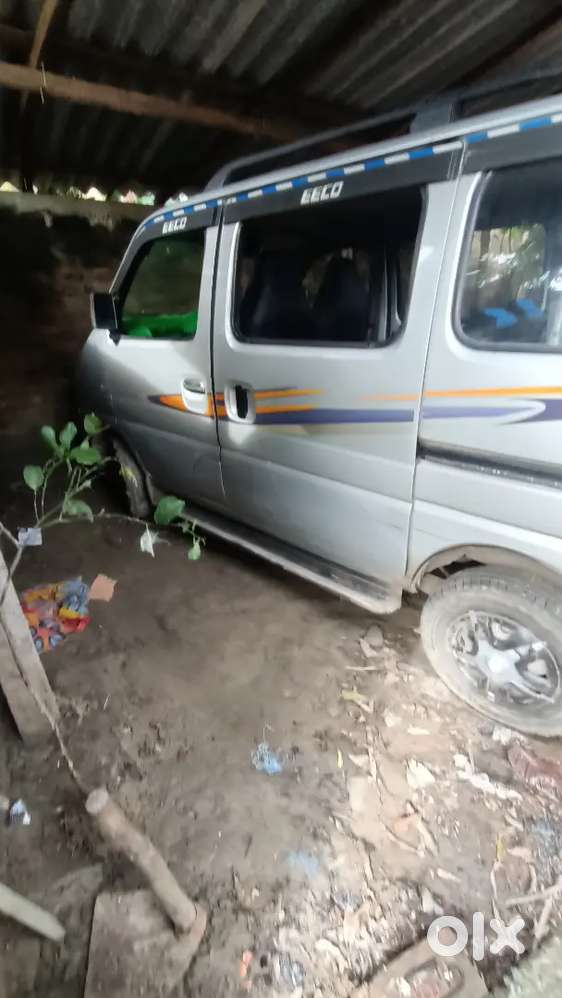 2013 Maruti Suzuki Eeco Smiles 7-seater Standard