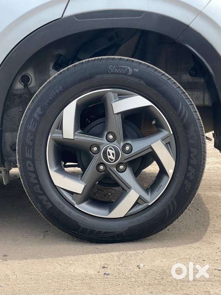 Hyundai Venue 1.0 Sx (o) Turbo Dct, 2020, Petrol