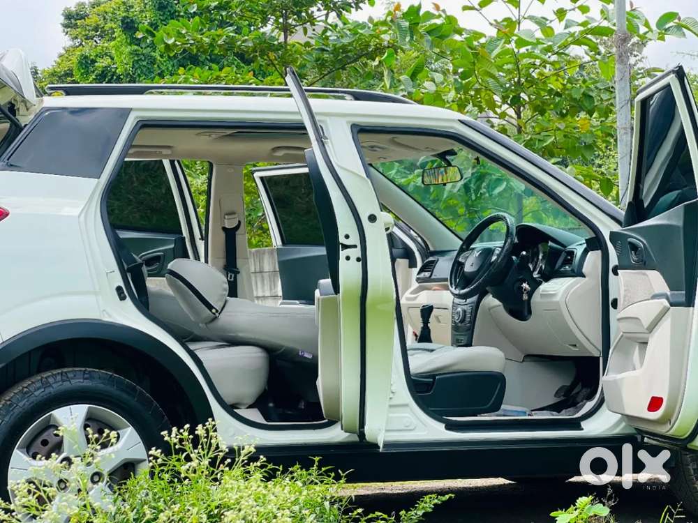 Mahindra Xuv300 W6 Diesel, 2023, Diesel