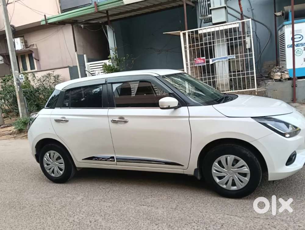 Maruti Suzuki Swift Vxi, 2024, Petrol
