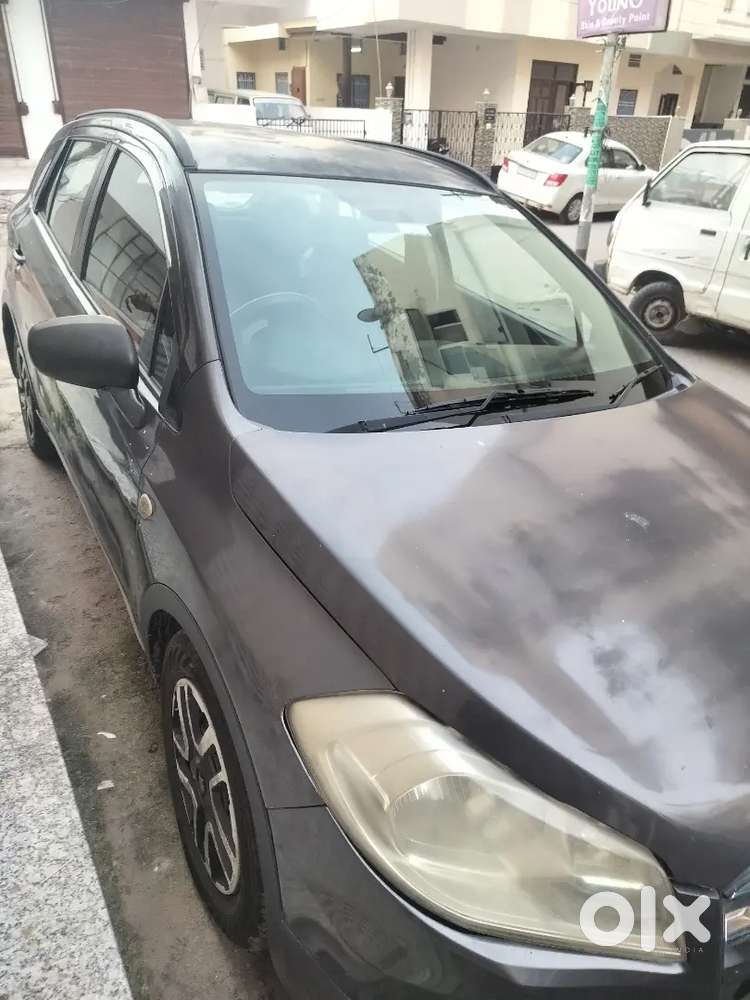 Grey Colour S-cross Ac Music System Sab Complete