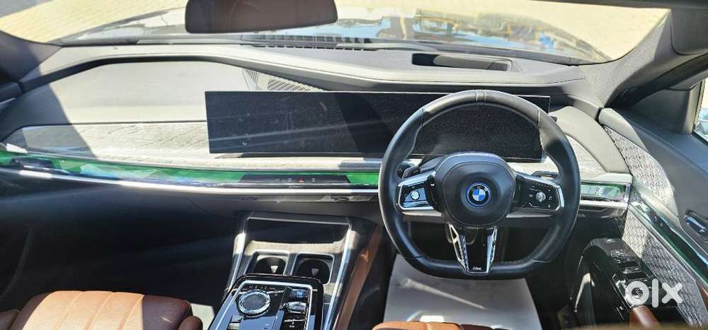 Bmw I7 Xdrive60, 2024, Electric