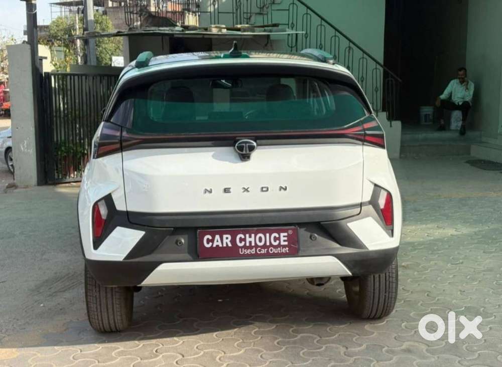 Tata Nexon Creative Plus S 1.2 Revotron Petrol 6 Mt, 2024, Petrol