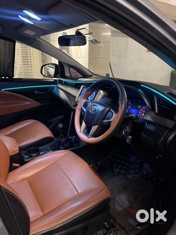 Toyota Innova Crysta 2.4 G Mt 8s, 2019, Diesel