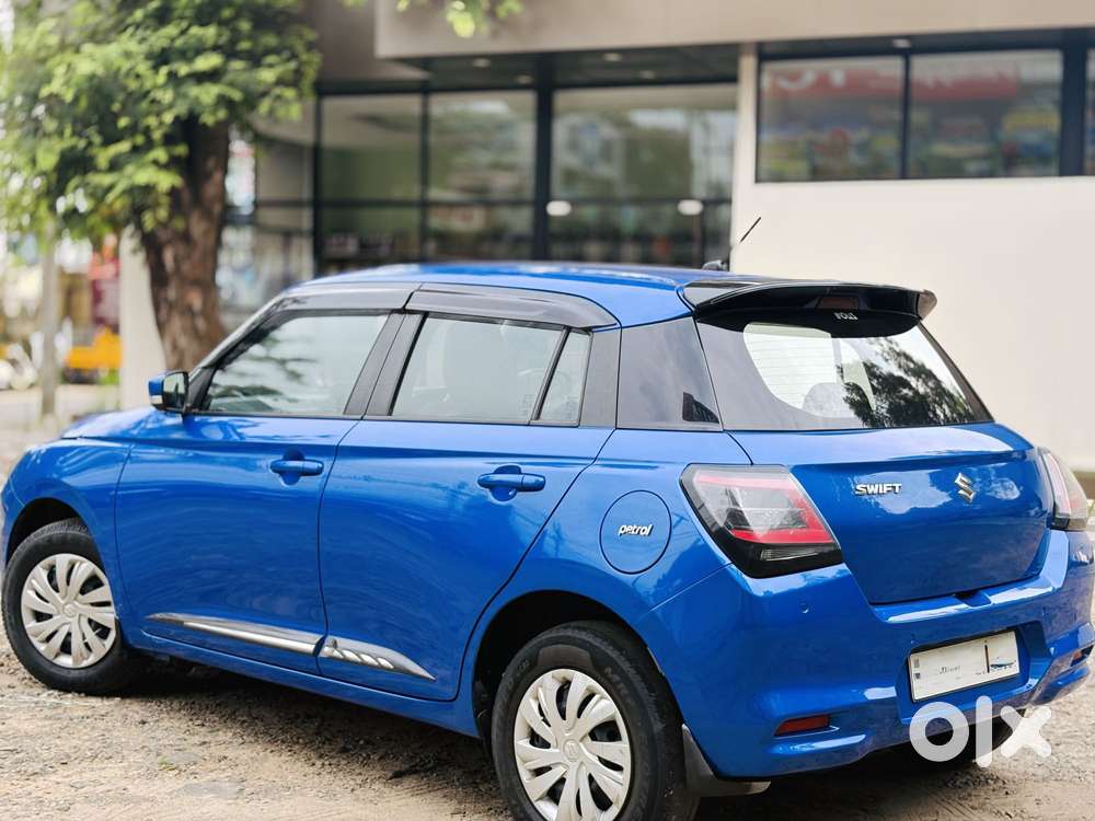 Maruti Suzuki Swift 1.2 Vxi Glory Edition, 2024, Petrol