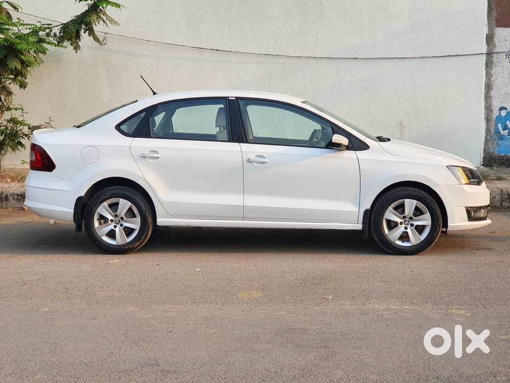 Skoda Rapid 1.5 Tdi Mt Style, 2017, Diesel