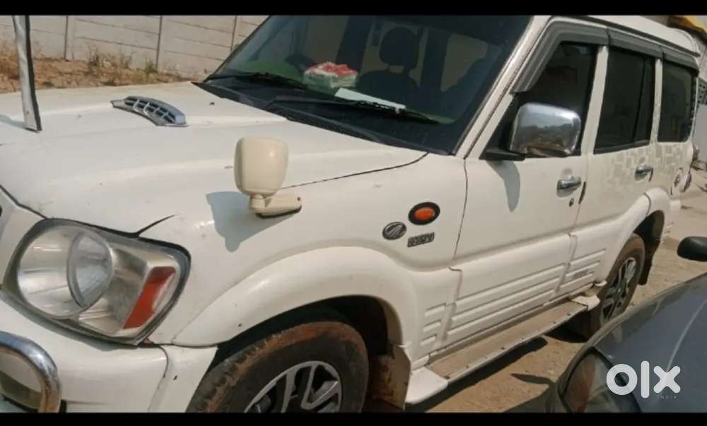 Mahindra Supro 2007
