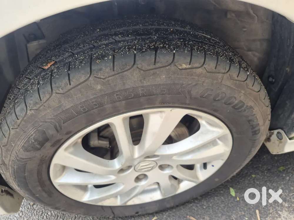 Swift Maruti Suzuki 2013 Sportz Manual Petrol