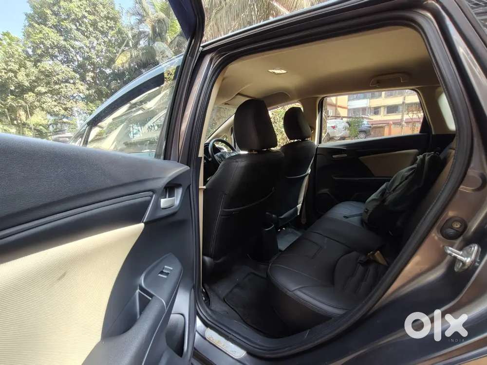 Honda Jazz 2017 Petrol 90000 Km Driven