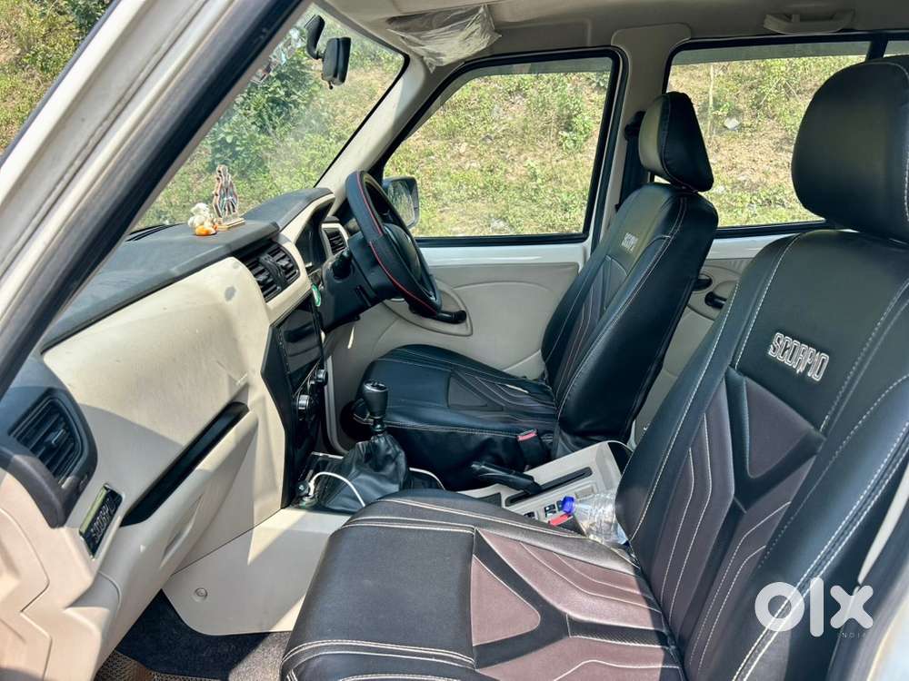 Mahindra Scorpio 2023 Diesel Manual