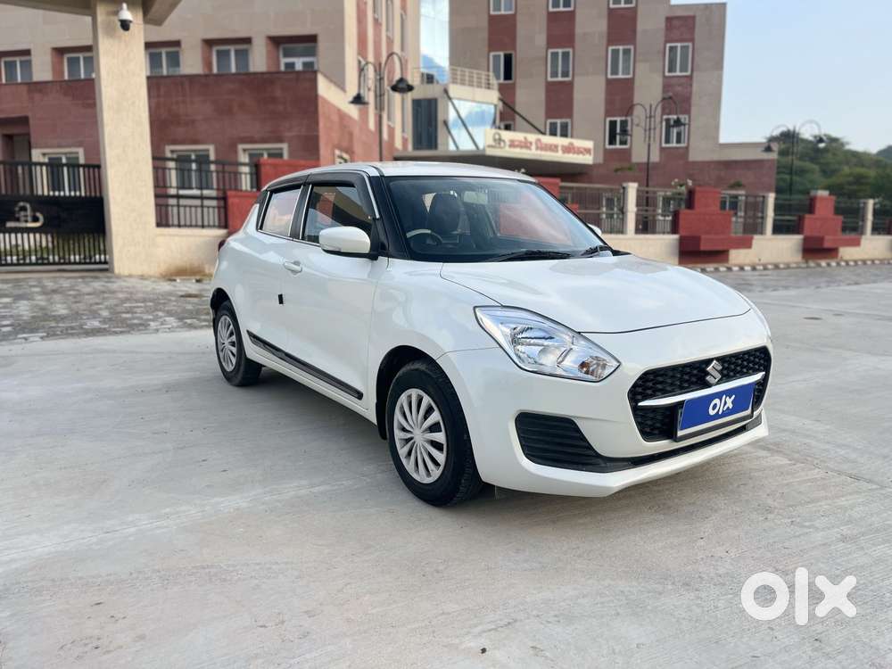 Maruti Suzuki Swift Vxi, 2022, Petrol