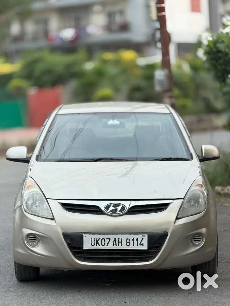 Hyundai I20 Magna Petrol Manual 2011