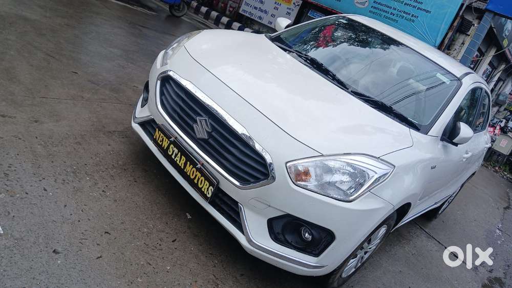 Maruti Suzuki Swift Dzire Vxi Optional, 2017, Petrol