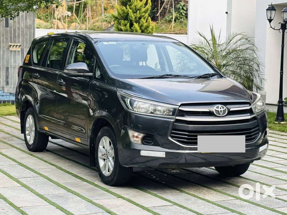 Toyota Innova Crysta 2.7 Gx Mt, 2017, Diesel