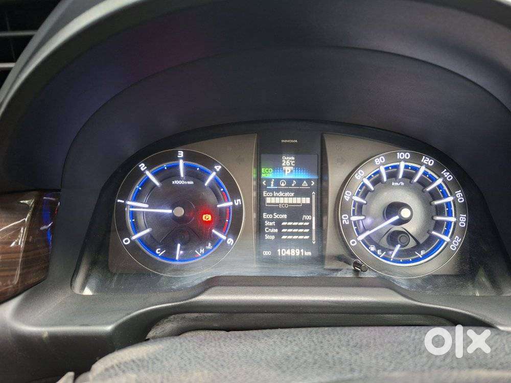 Toyota Innova Crysta 2.8 Zx At, 2016, Diesel