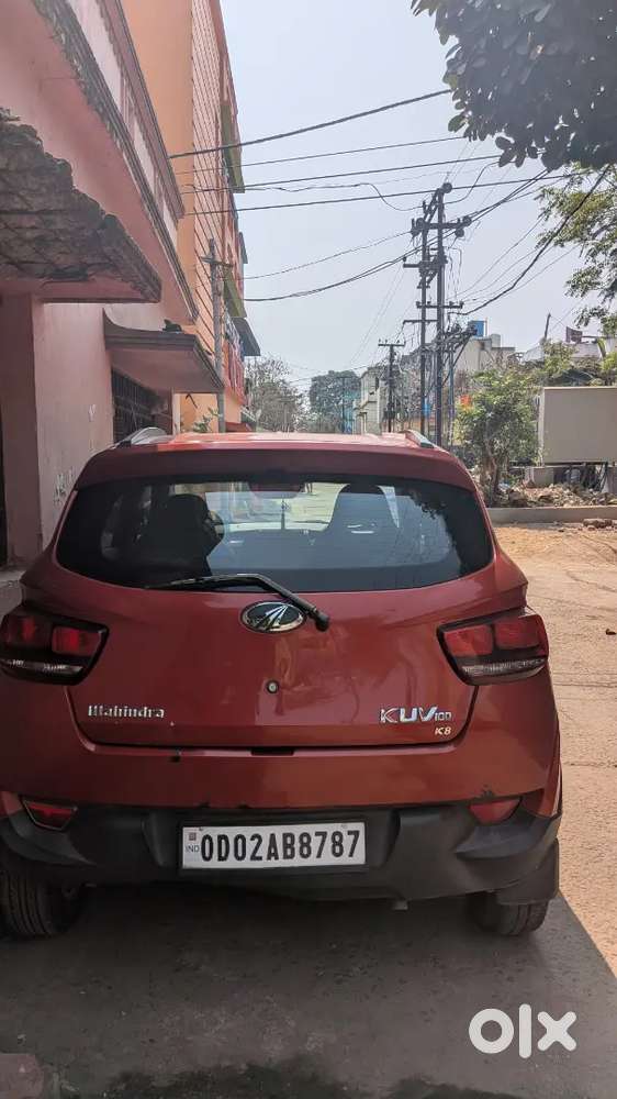 Mahindra Kuv 100 K8 6 Seater