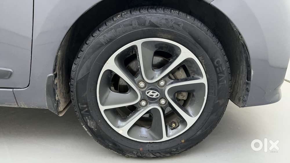 Hyundai Grand I10 [2017-2020] 1.2 Kappa Vtvt Sportz At, 2018, Petrol