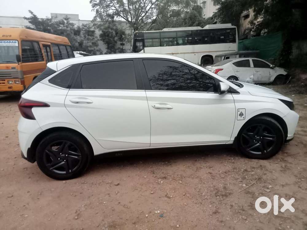 Hyundai I20 Sportz Plus Dual Tone Diesel, 2022, Diesel