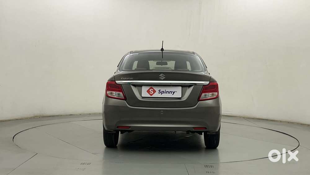 Maruti Suzuki Dzire 1.2 Zxi, 2023, Petrol