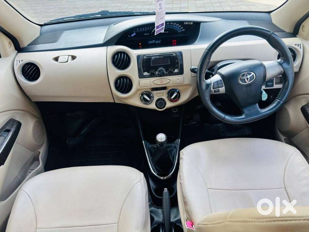 Toyota Etios Liva 1.2 Vx, 2017, Petrol