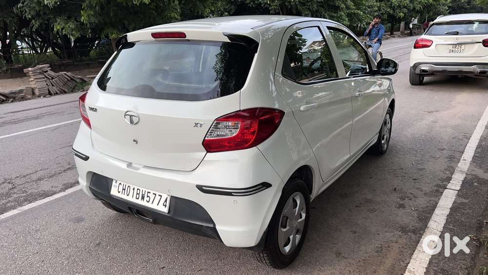 Tata Tiago 1.2 Revotron Xt (o), 2019, Petrol