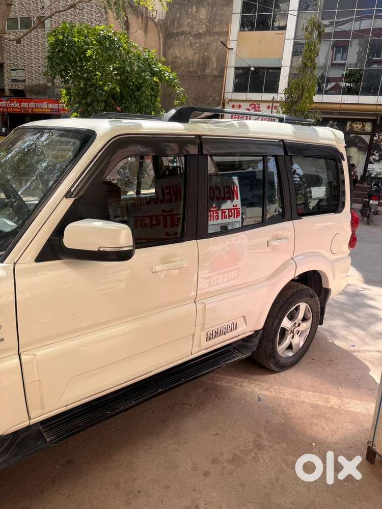 Mahindra Scorpio 2018 Diesel Well Maintained