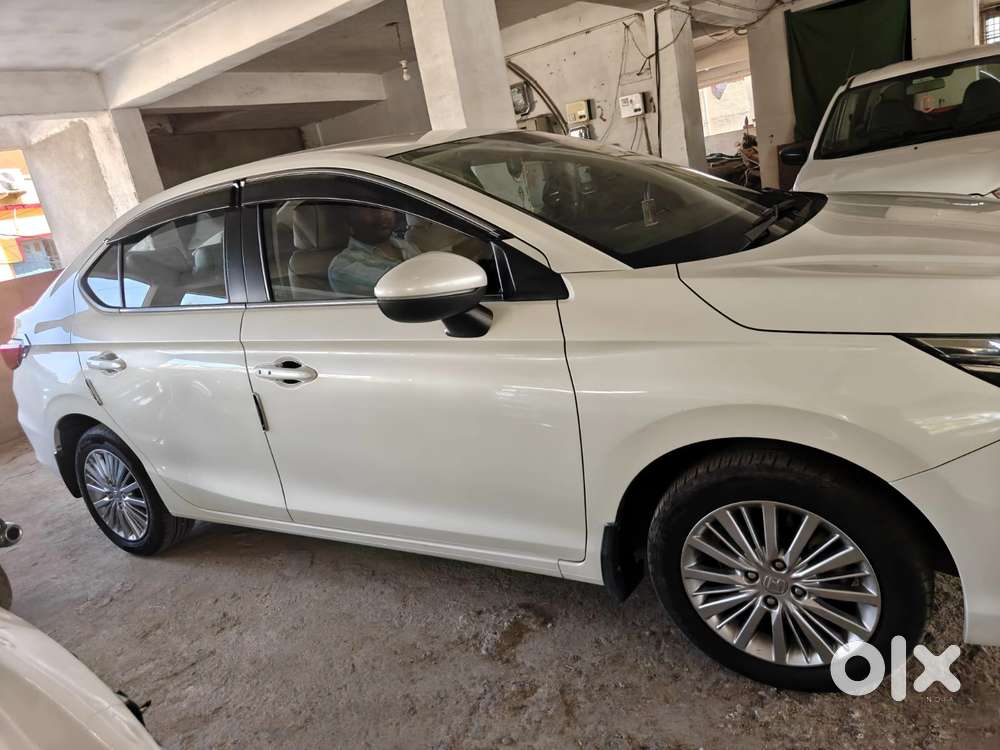 Honda City 1.5 V 5th Gen I-vtec Mt, 2022, Petrol