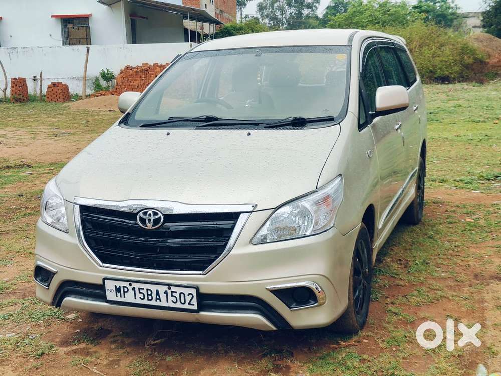 Toyota Innova Diesel 2012 Car