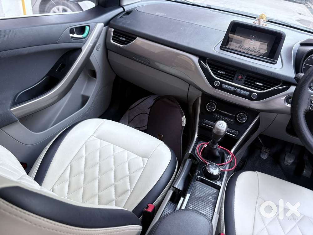 Tata Nexon 1.5 Revotorq Xz Plus (o), 2018, Petrol