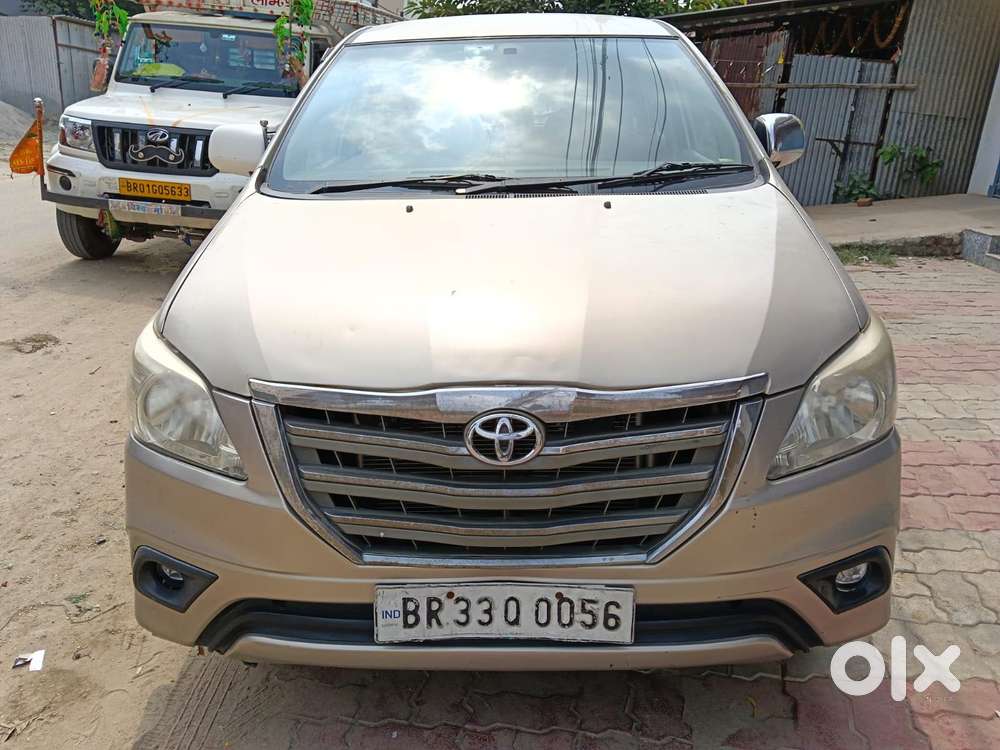 Toyota Innova 2.5 G (diesel) 8 Seater, 2014, Diesel
