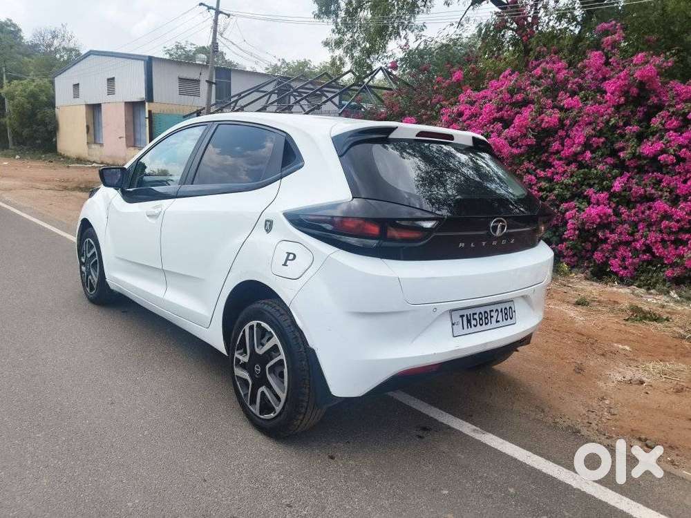 Tata Altroz 1.2 Xm Plus, 2021, Petrol