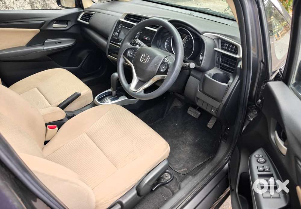 Honda Jazz V Cvt, 2019, Petrol