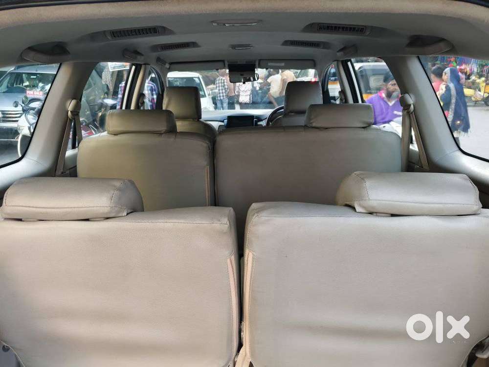 Toyota Innova 2.5 G (diesel) 8 Seater, 2013, Diesel