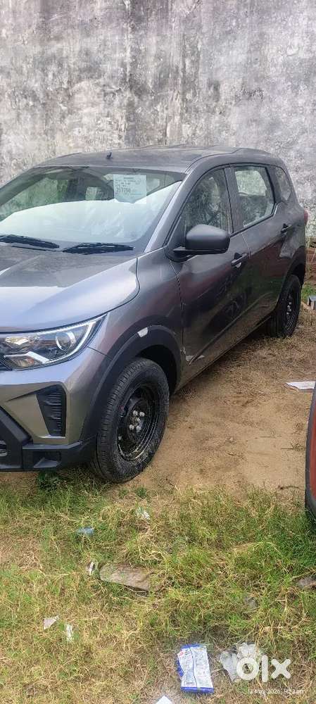 Renault Triber Techno Petrol 2026