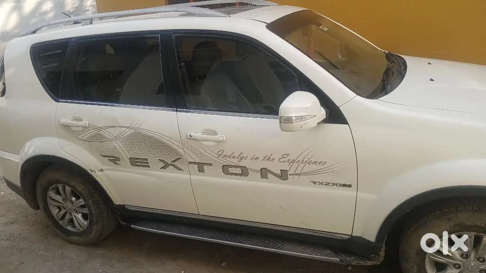 Mahindra Xev 7e 2015