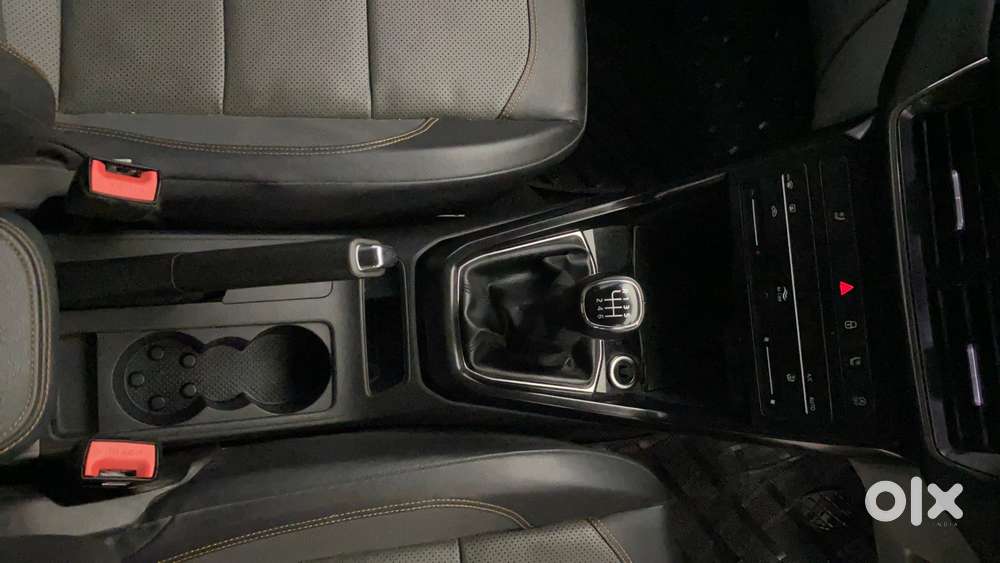 Skoda Kushaq 1.0 Tsi Style, 2023, Petrol